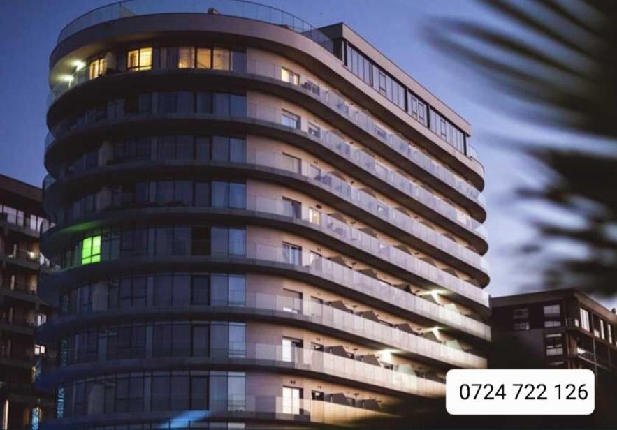 White Tower - Private Studio 106 Mamaia Ngoại thất bức ảnh
